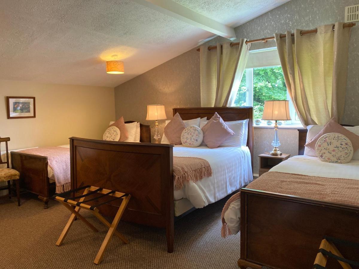 Bed and Breakfast Copperfield House Кашел Екстер'єр фото